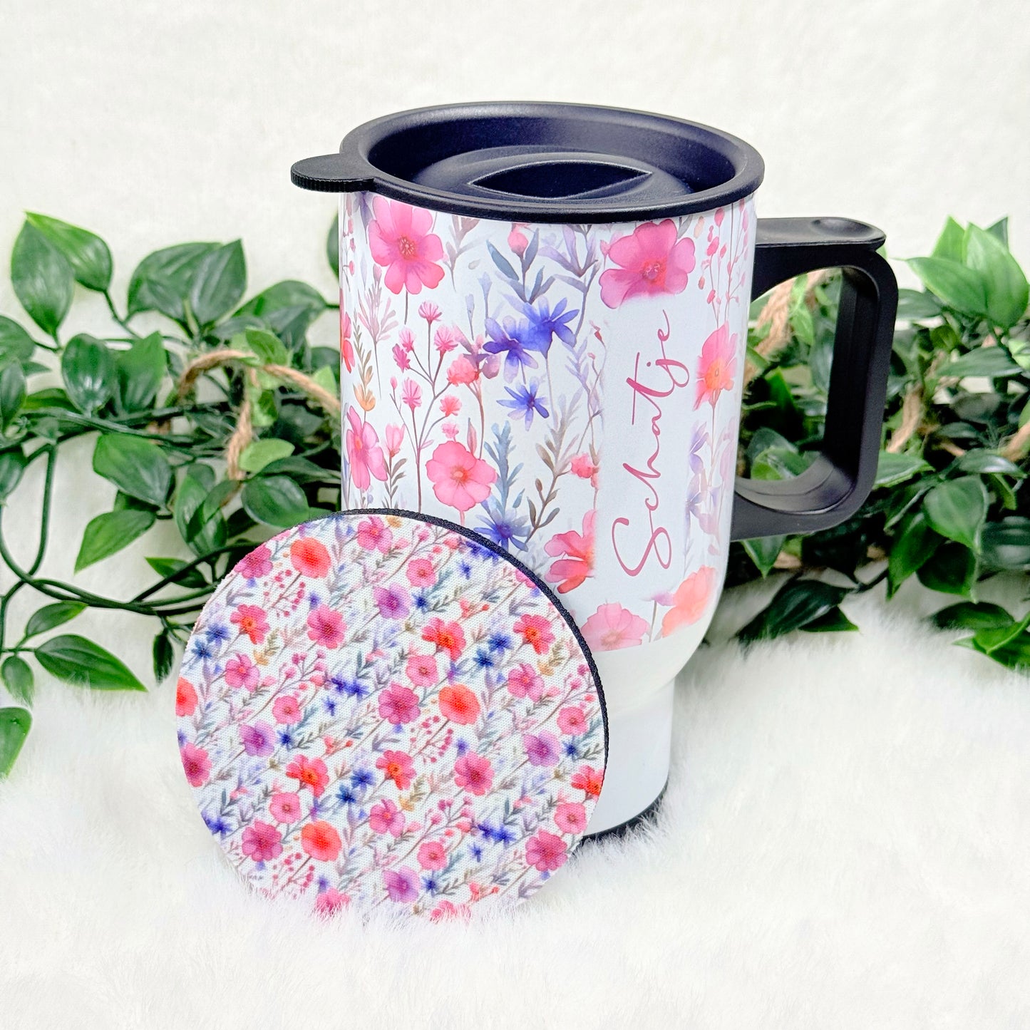 Gepersonaliseerde roze bloemen reismok en onderzetter cadeauset