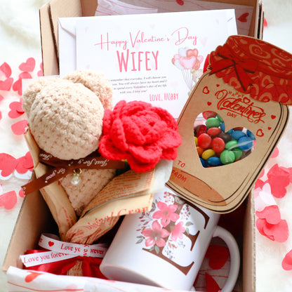 Small Crochet Rose Bouquet with Bear | Personalised Floral Mug, Card & Chocolate