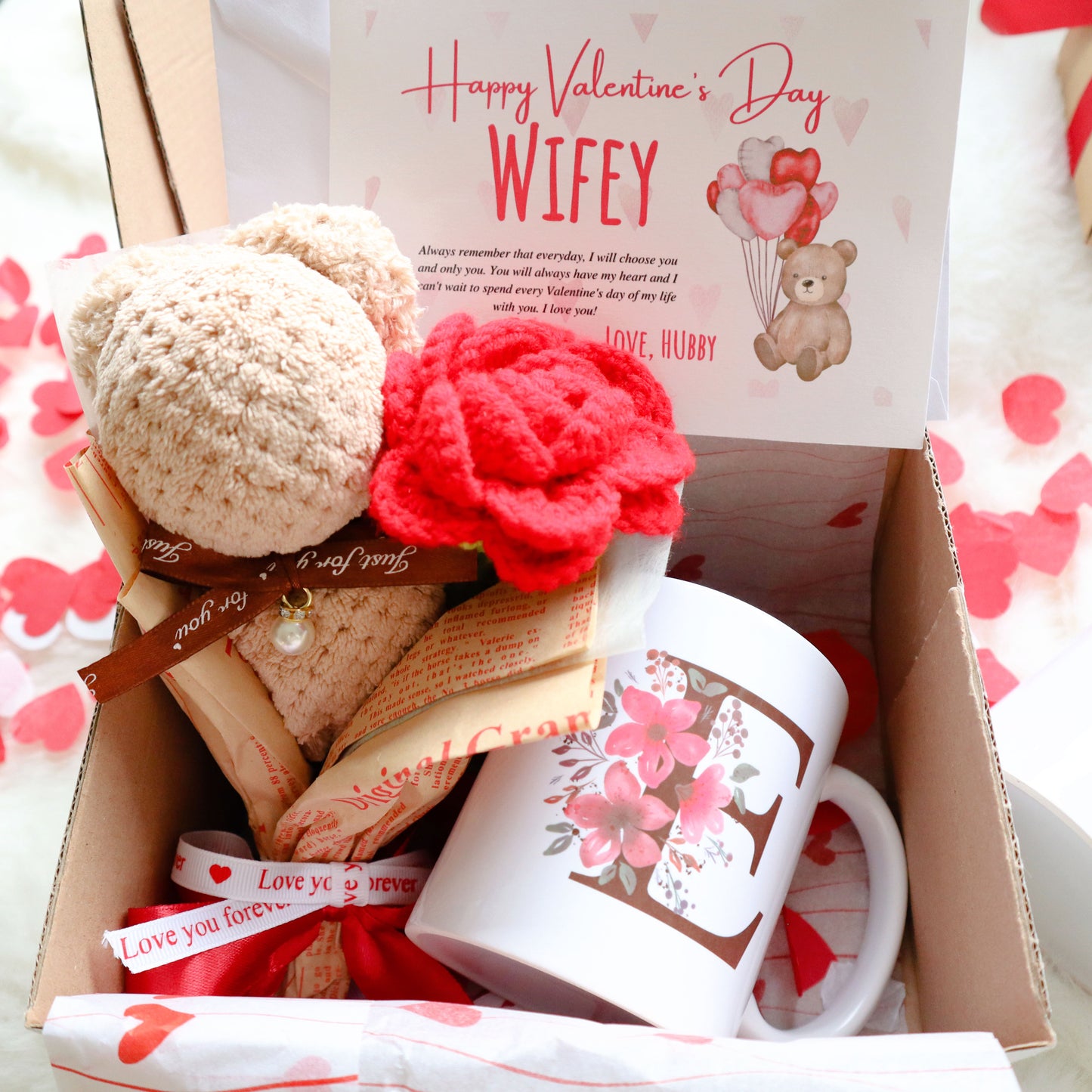 Small Crochet Rose Bouquet with Bear | Personalised Floral Mug with Name and Card