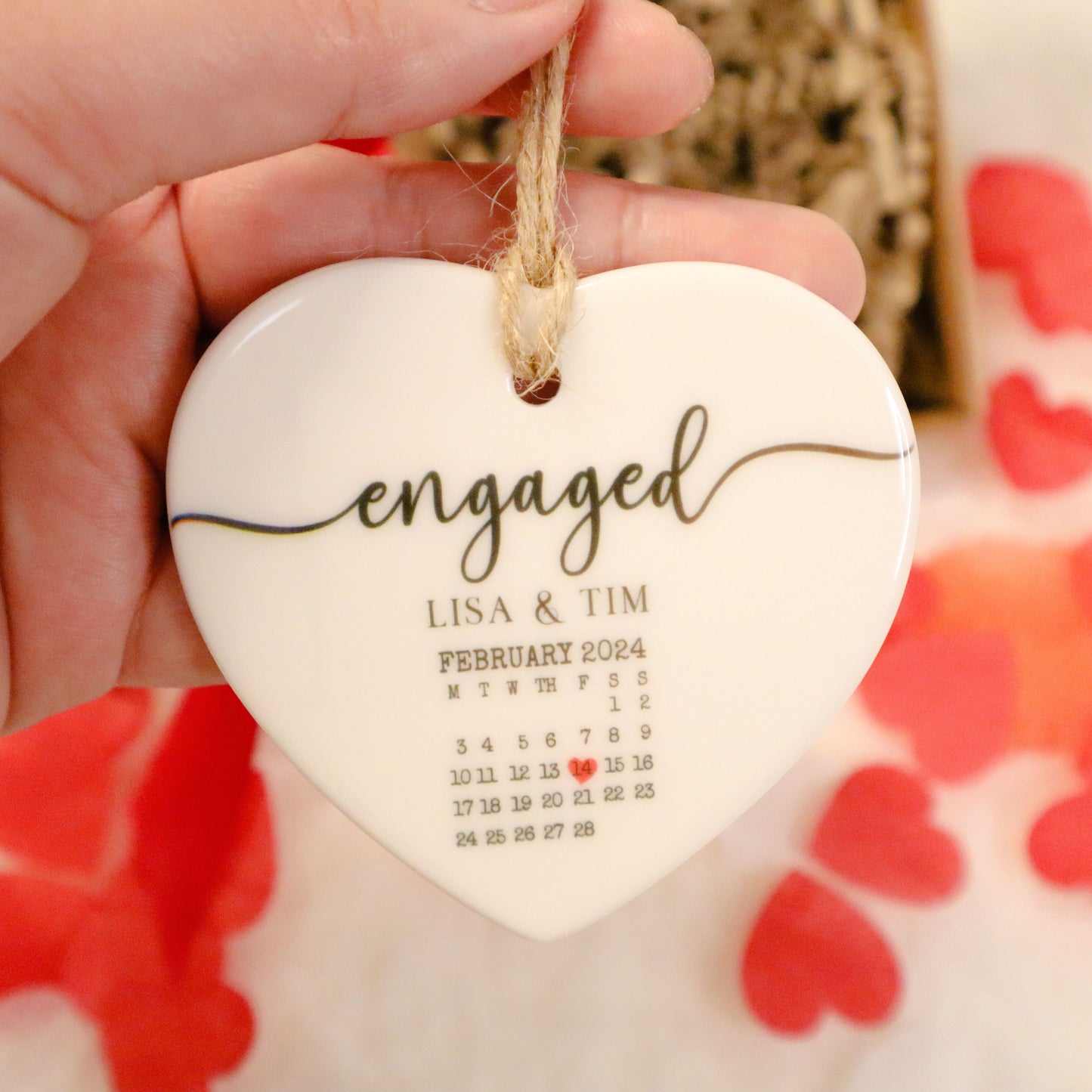 Letterbox Gift | Personalised Heart Ornament with Names & Dates, Chocolate & Custom Card | Brievenbuscadeau